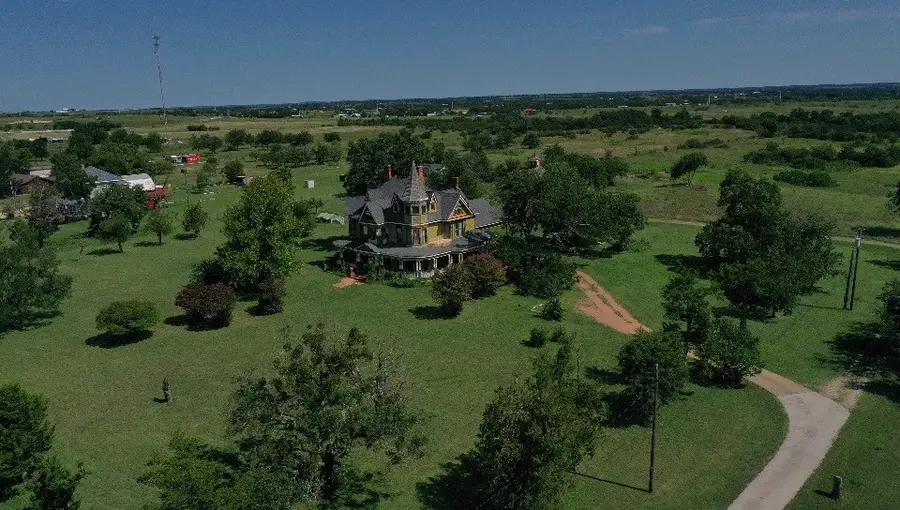 502 W Clinton Street, Dublin, TX 76446 - Image #2