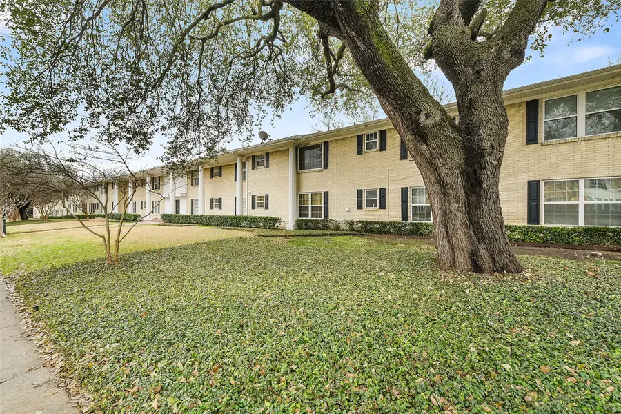 5818 E University Boulevard #223, Dallas, TX 75206 - Image #2