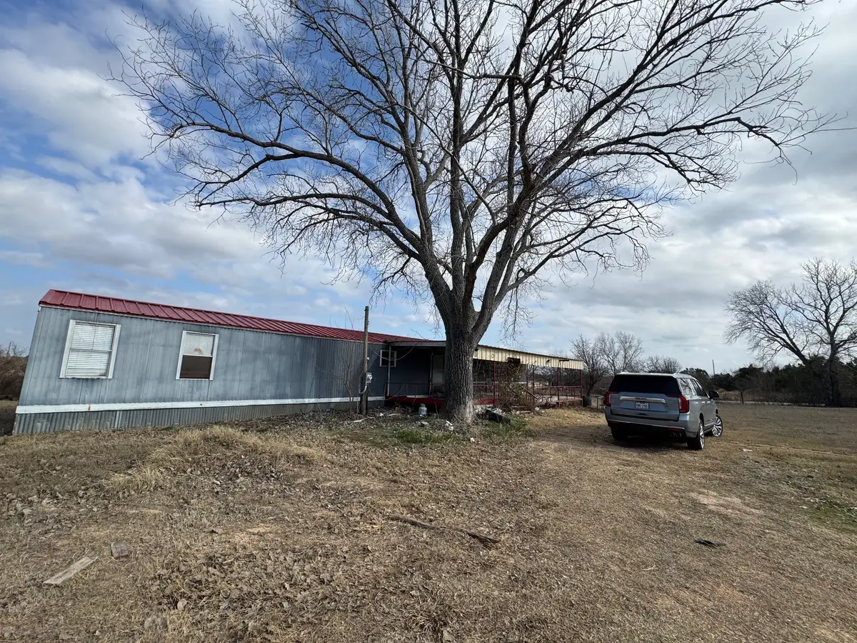 8805 N Peaceful Court, Granbury, TX 76048 - Image #1