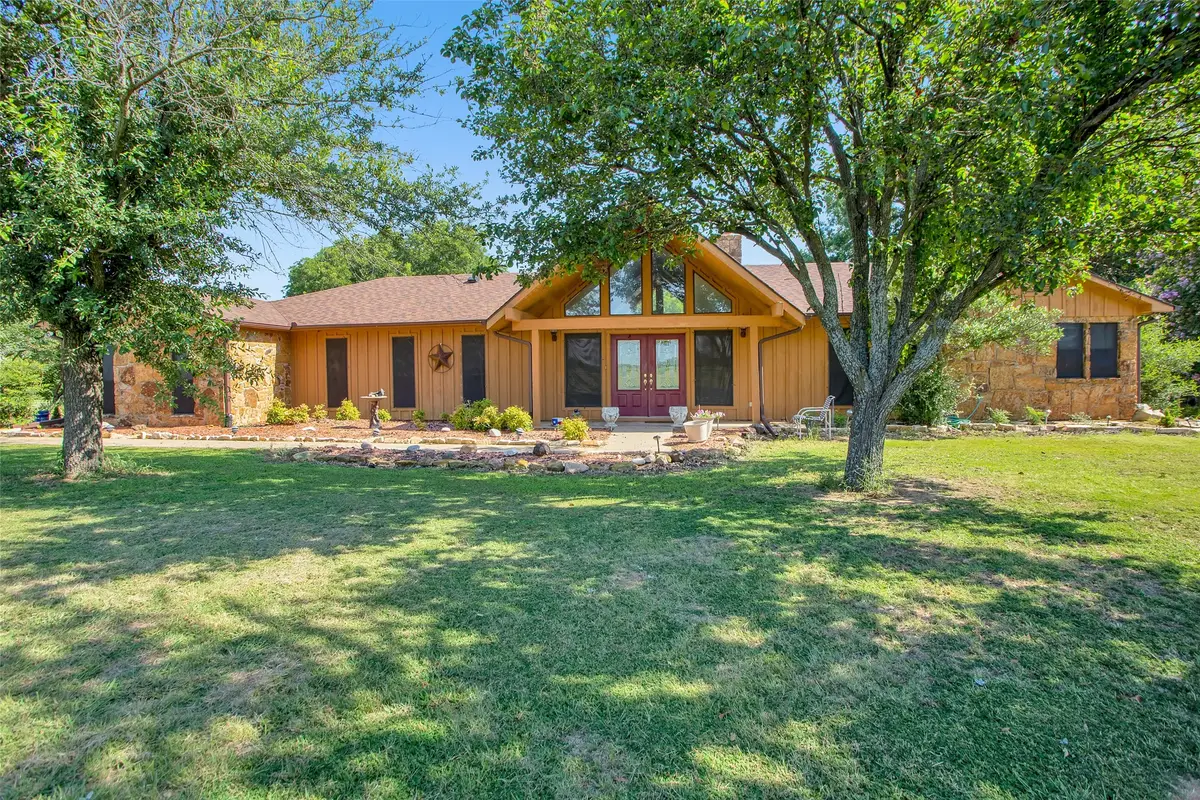 7146 Refuge Road, Pottsboro, TX 75076 - Image #1