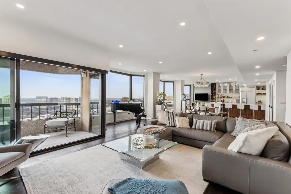 3030 Mckinney Avenue #2305, Dallas, TX 75204 - Image #1