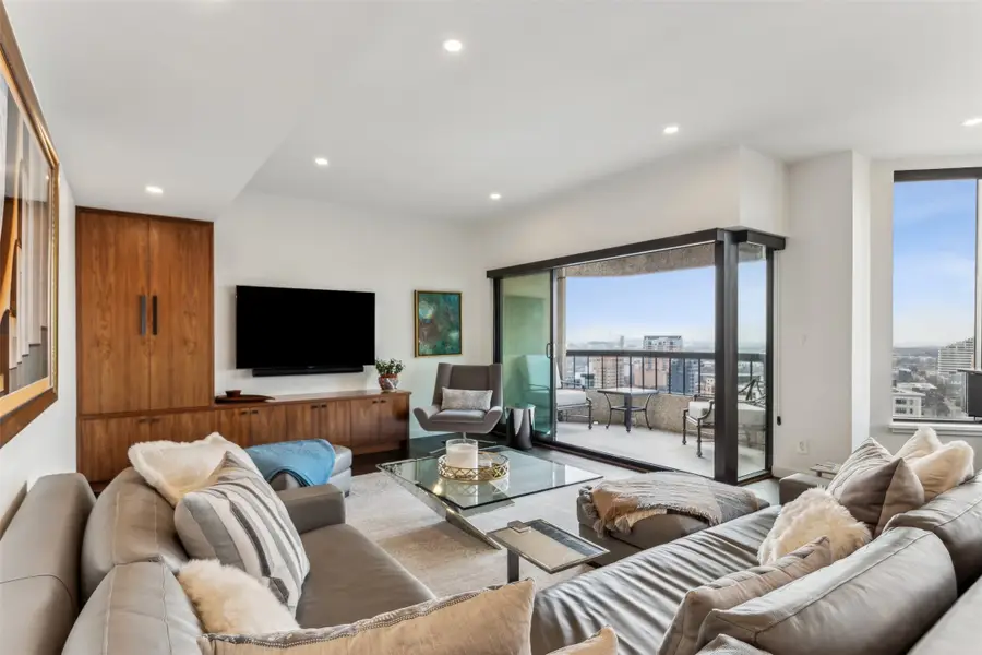 3030 Mckinney Avenue #2305, Dallas, TX 75204 - Image #3