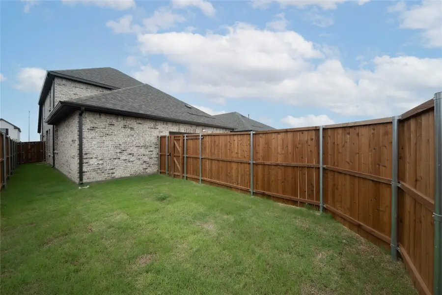 1417 Blue Agave Drive, Justin, TX 76247 - Image #2