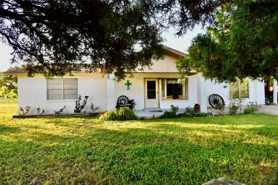 324 County Road 317, Comanche, TX 76442 - Image #3