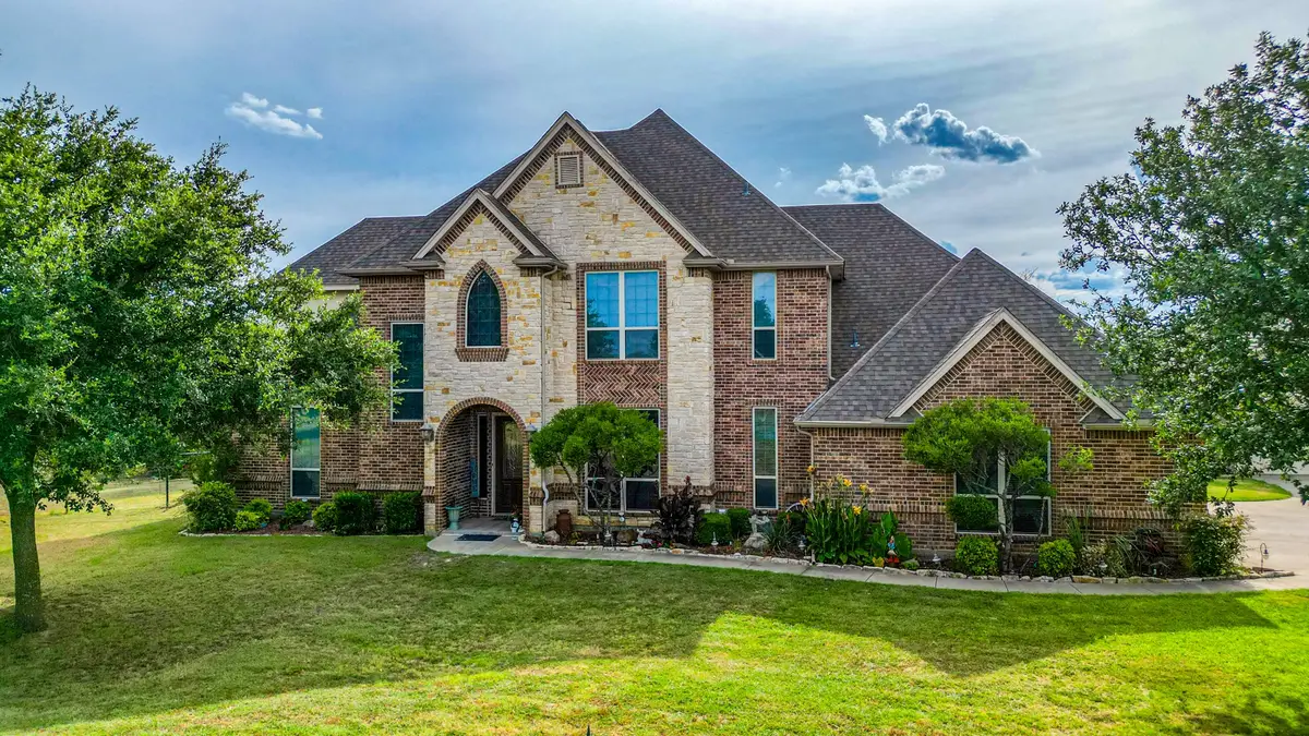 673 E Canyon Creek Lane, Weatherford, TX 76087 - Image #1
