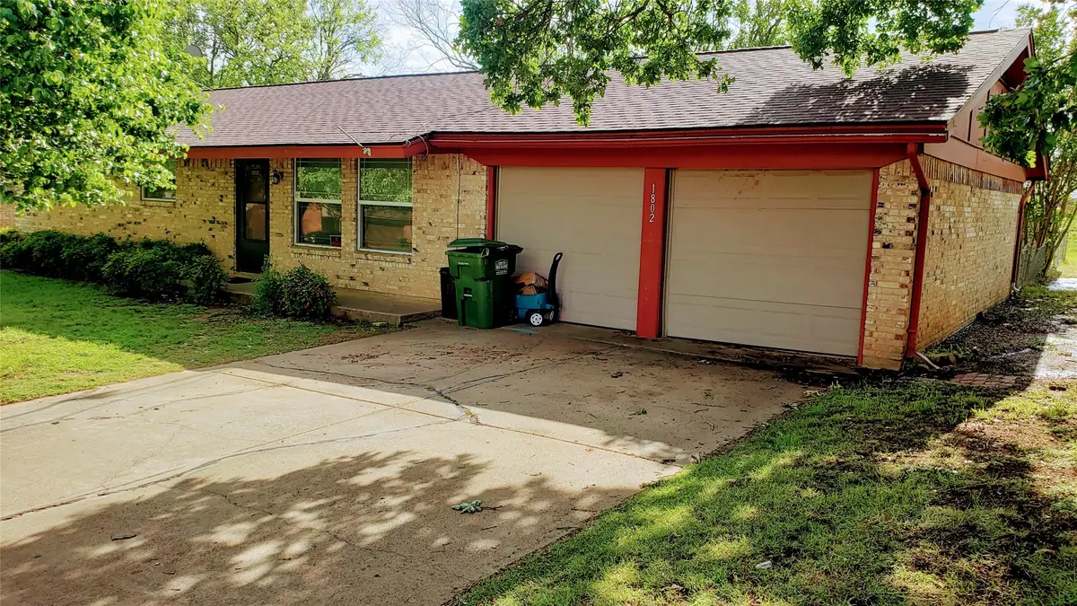 1802 SE 26th Avenue, Mineral Wells, TX 76067 - Image #1