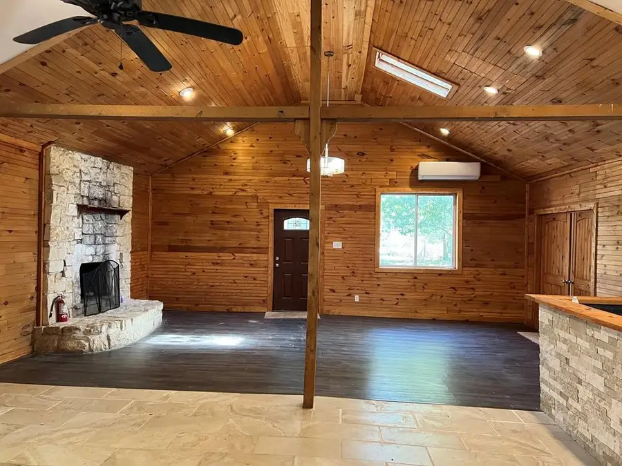 124 Griffith Bend, Mabank, TX 75156 - Image #2