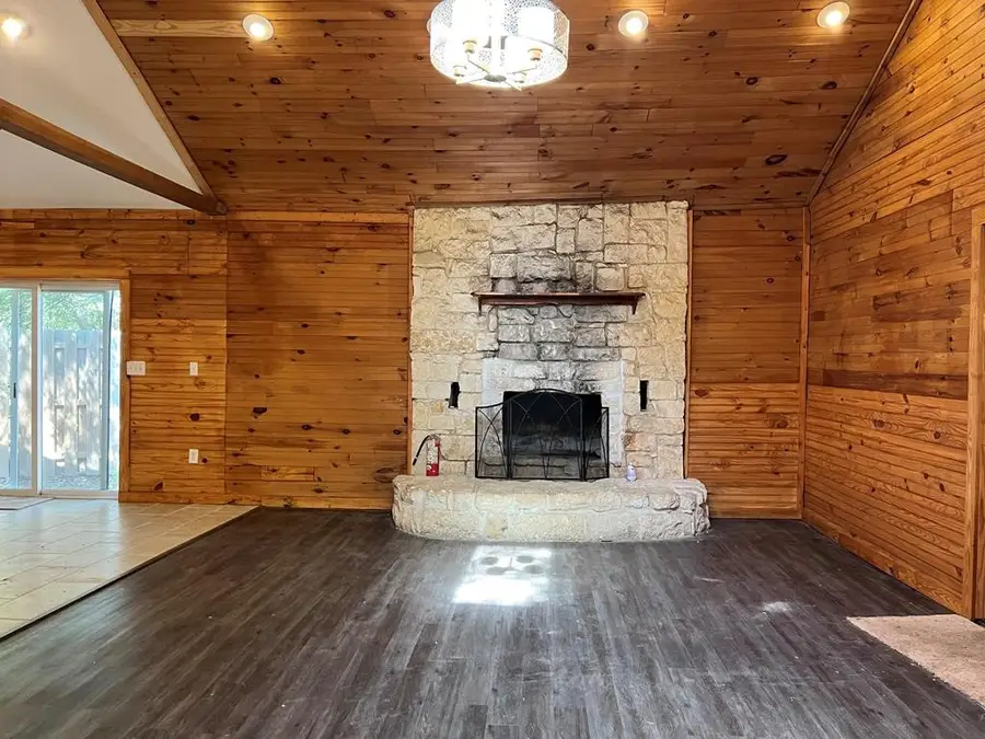 124 Griffith Bend, Mabank, TX 75156 - Image #3