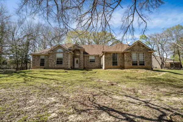 10610 County Road 3605, Quinlan, TX 75474