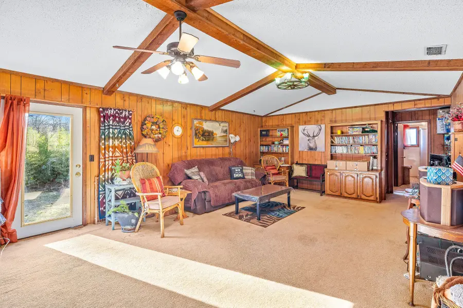 8439 Hyena, Gilmer, TX 75644 - Image #2