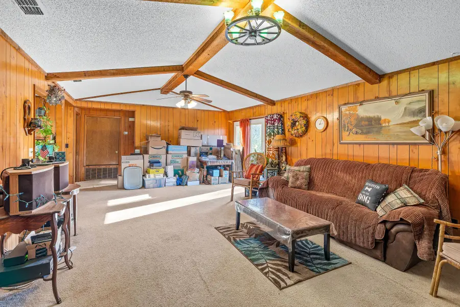 8439 Hyena, Gilmer, TX 75644 - Image #3