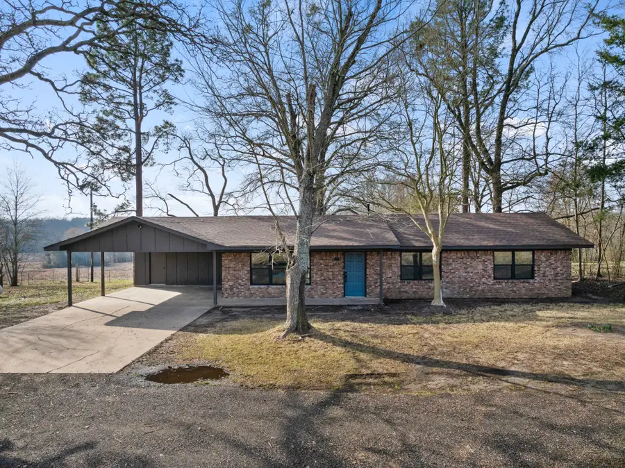 10 County Road 3357, Omaha, TX 75571 - Image #3