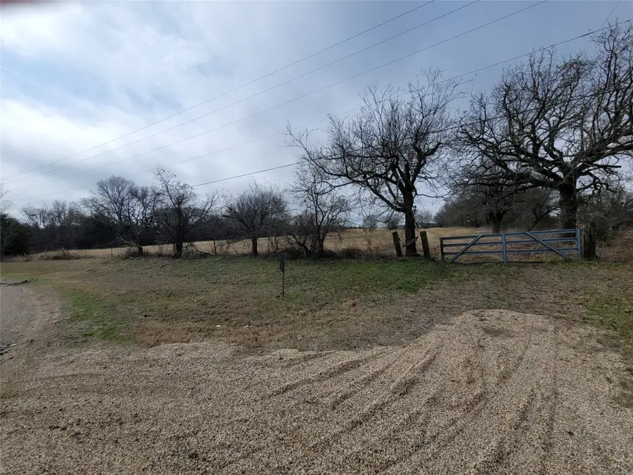2232 County Road 415, Coyote Flats, TX 76031 - #3
