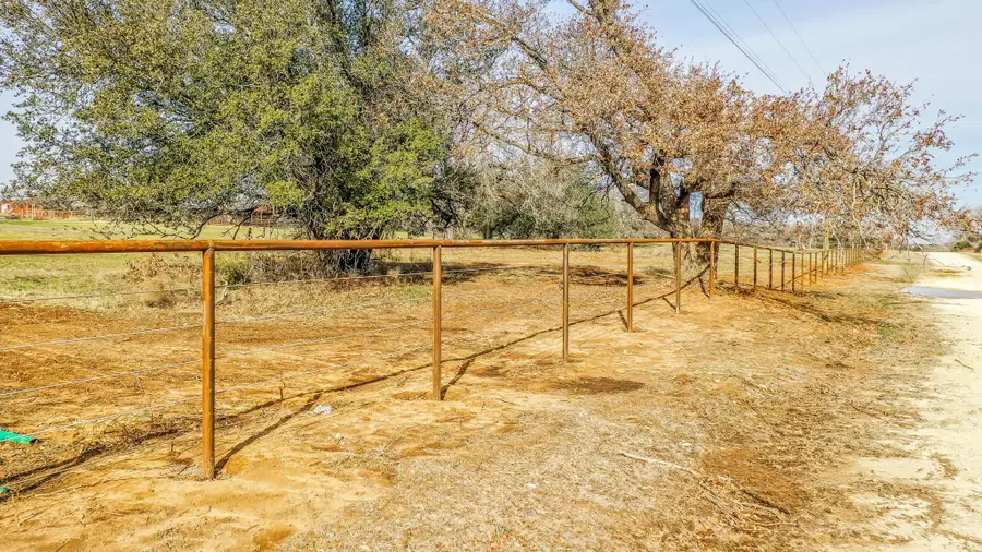 717 Private Road 710, Stephenville, TX 76401 - Image #3