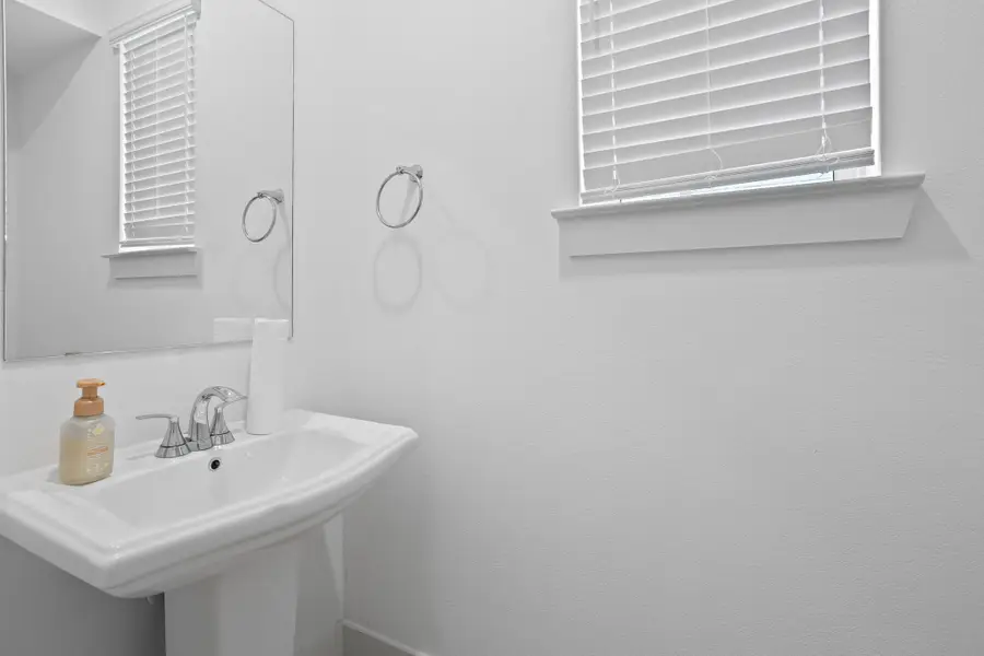 1801 Eagle Landing, Van Alstyne, TX 75495 - Image #3