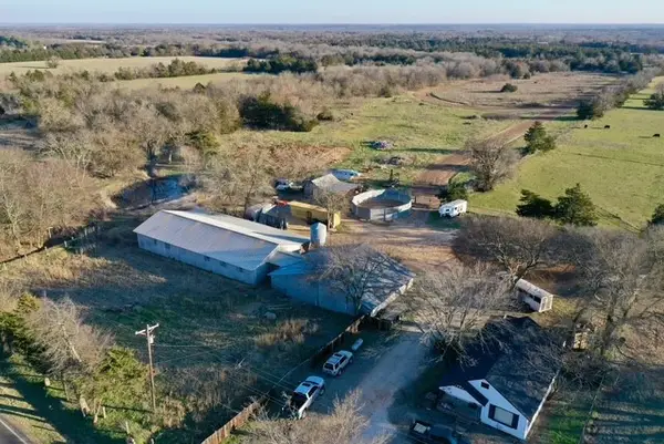 2550 E Fm 120, Denison, TX 75021