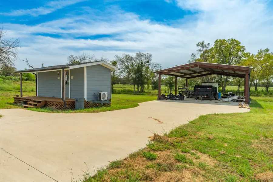 1987 Farm Road 900 N, Saltillo, TX 75478 - Image #3