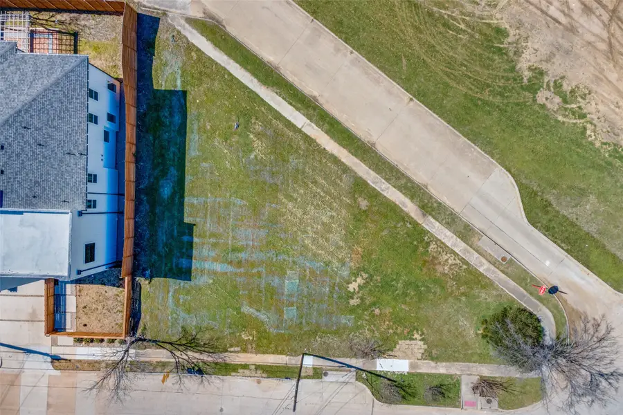 3335 Herbert Street, Dallas, TX 75212 - Image #3