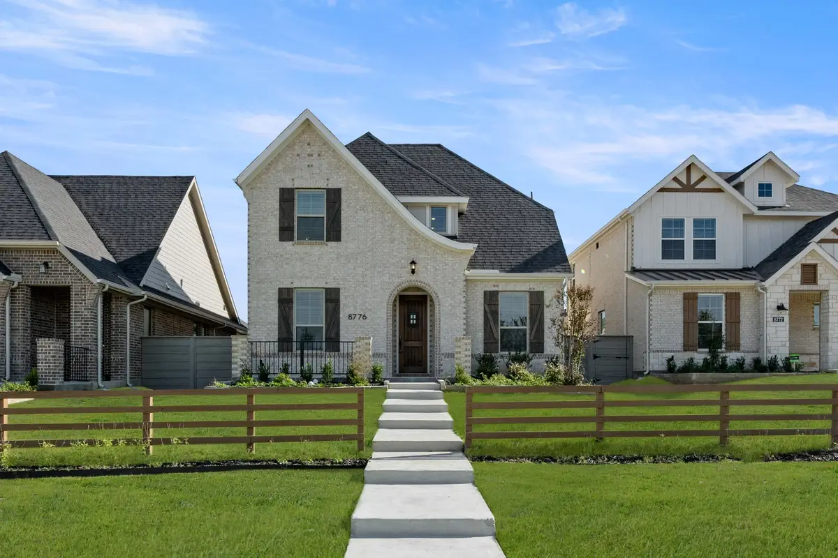 8776 Treeline Pathway, Justin, TX 76247 - Image #1