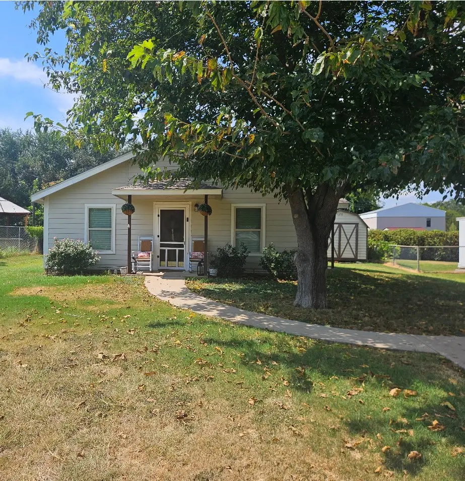 314 Capricorn Drive, Granbury, TX 76049 - #1