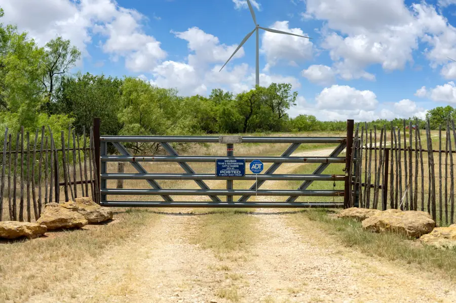 15055 County Road 306, Baird, TX 76464 - Image #2