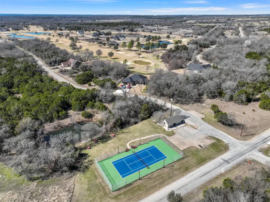 38108 Misty Ridge Drive, Whitney, TX 76692 - Image #2