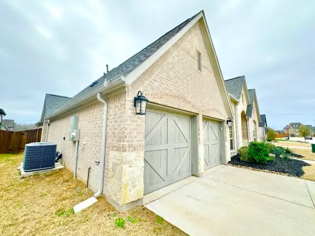 2822 Shane Drive, Midlothian, TX 76065 - Image #3