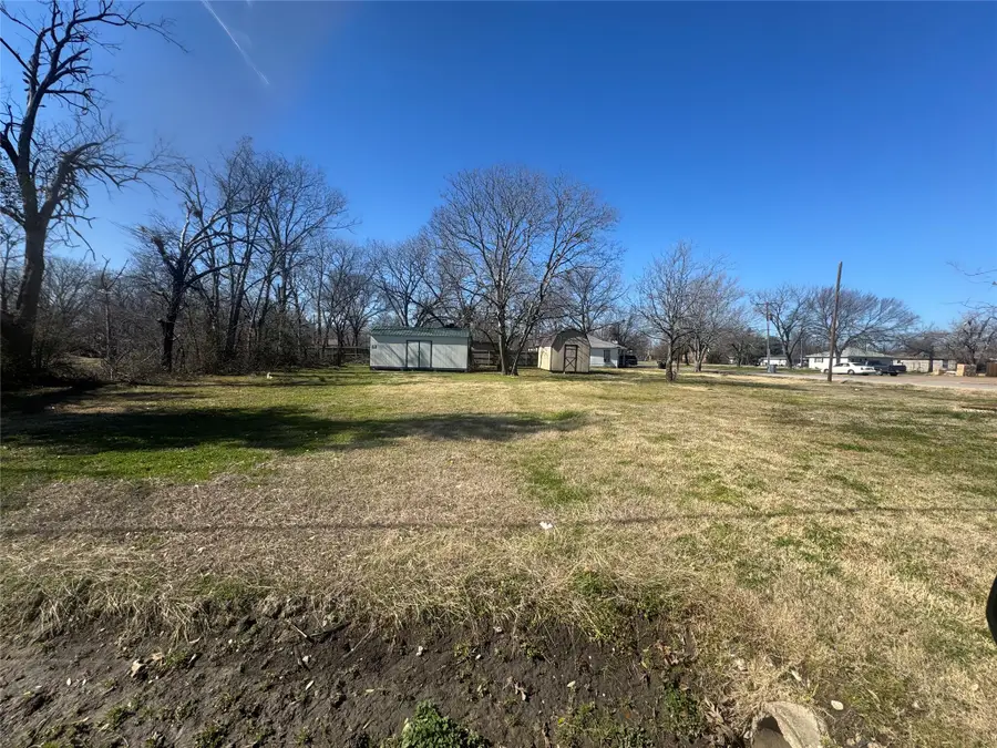 902 S Adelaide Street, Terrell, TX 75160 - Image #2