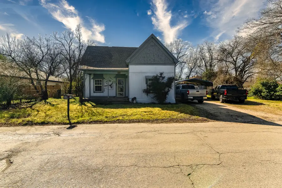 709 N Wilhite Street #711, Cleburne, TX 76031 - Image #2