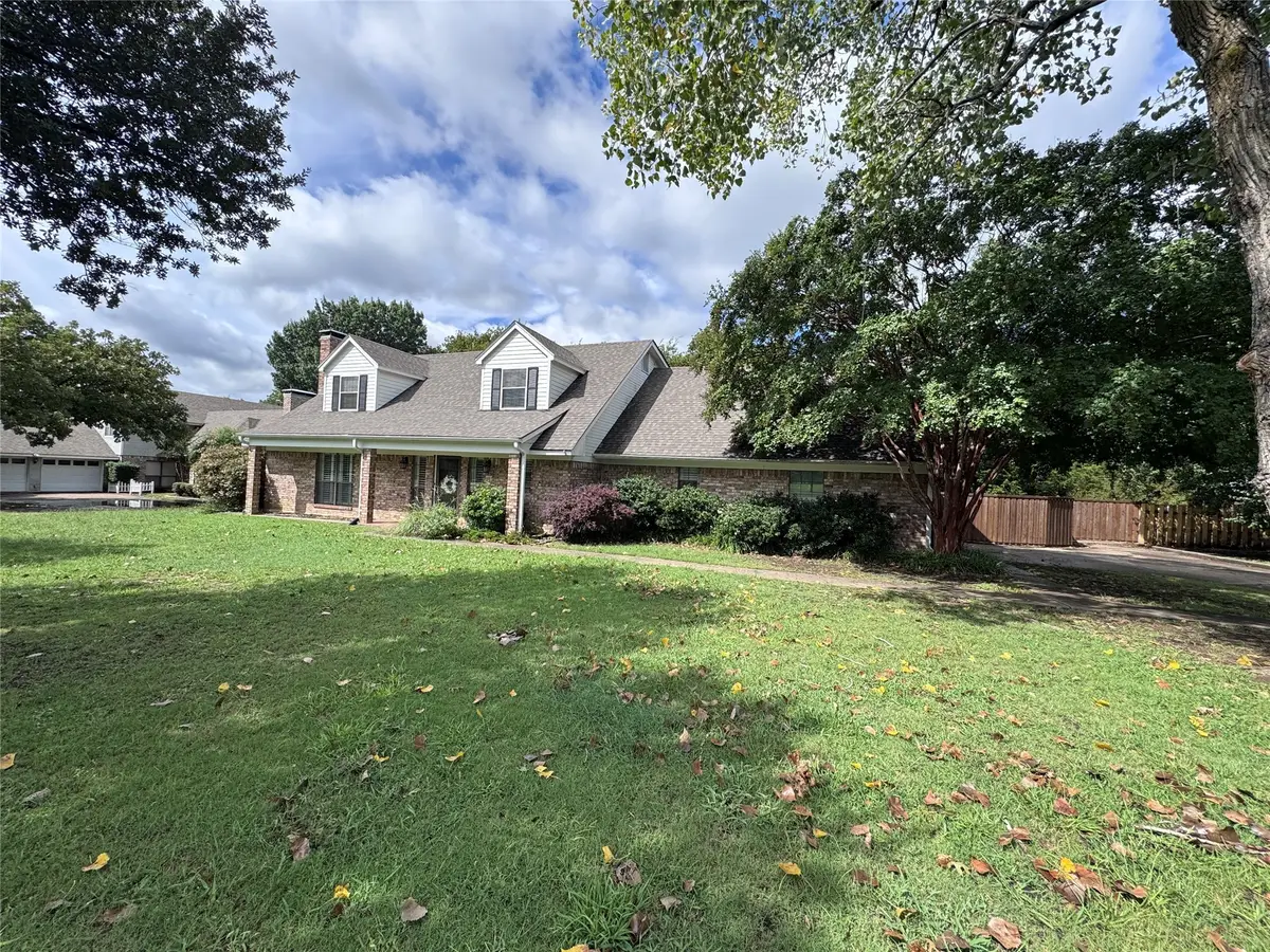 2202 Carriage Estates Road, Sherman, TX 75092 - Image #1