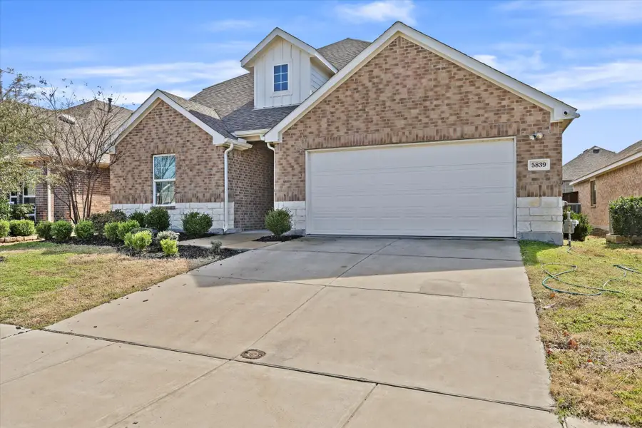5839 Melville Lane, Forney, TX 75126 - Image #2