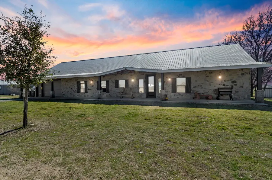 459 Private Road 2625, Decatur, TX 76234 - Image #2