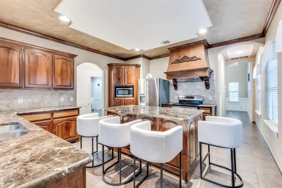 14124 Rodeo Daze Drive, Fort Worth, TX 76052 - Image #3