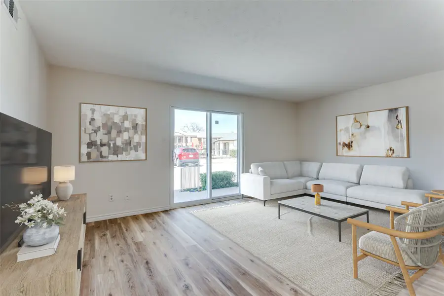 4014 Ridglea Country Club Drive, Fort Worth, TX 76126 - Image #3