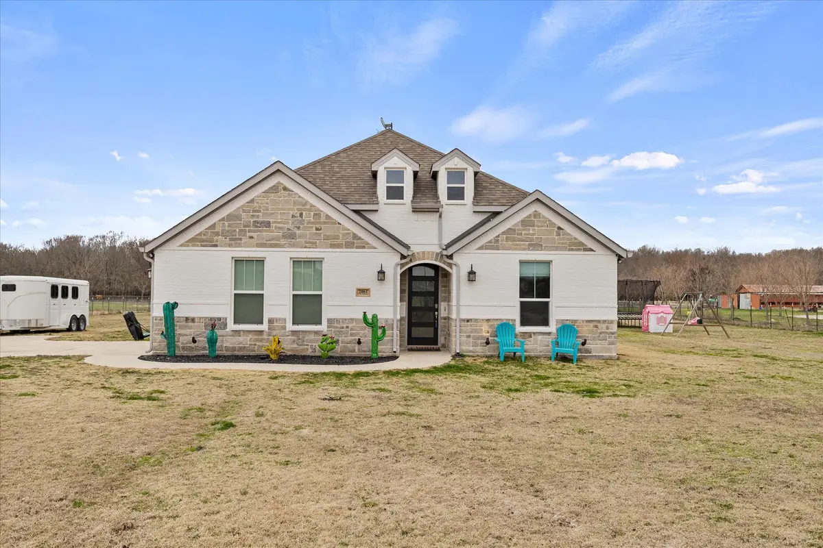 2061 S Sky Meadows Drive, Caddo Mills, TX 75135 - Image #1