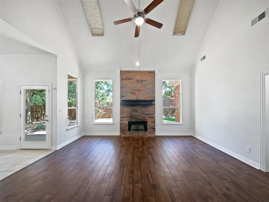 3909 Whitetail Drive, Denton, TX 76208 - Image #3