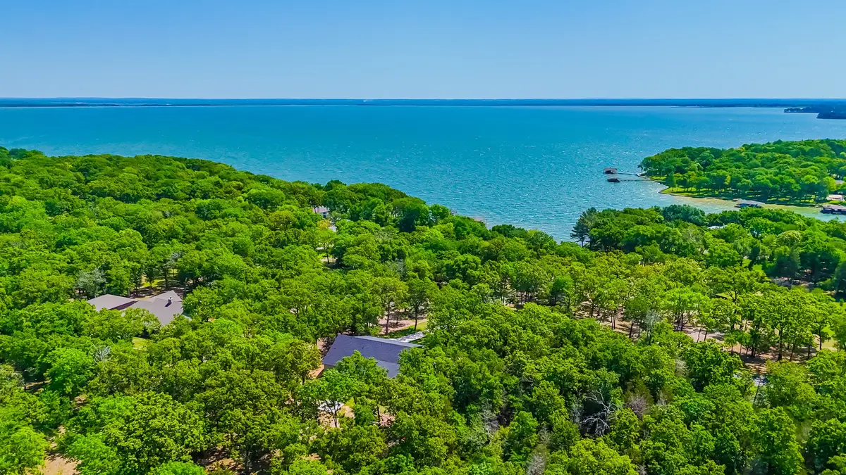 231 Stonewall Drive, Streetman, TX 75859 - Image #1