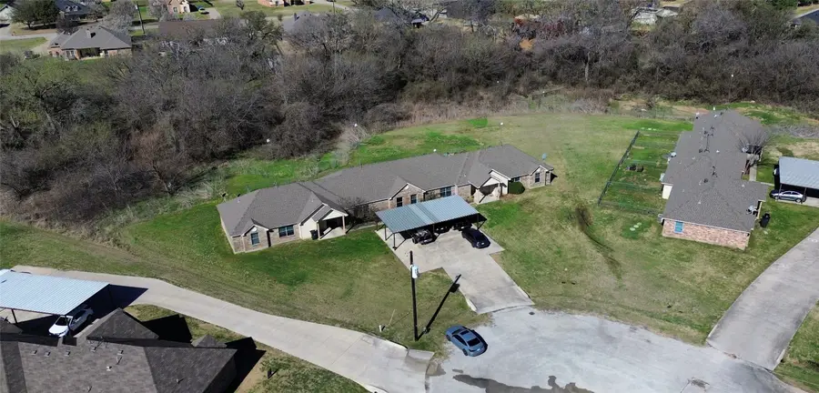 130 Sunburst Court, Weatherford, TX 76087 - Image #2
