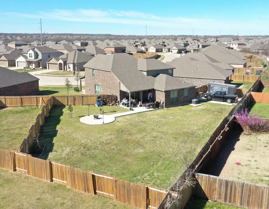1016 Tumbleweed Trail, Crowley, TX 76036 - Image #3