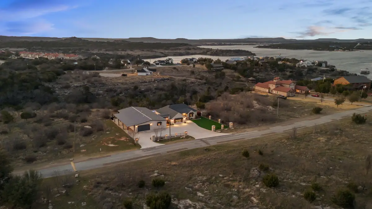 5013 Hells Gate Loop, Strawn Gordon, TX 76475 - Image #1