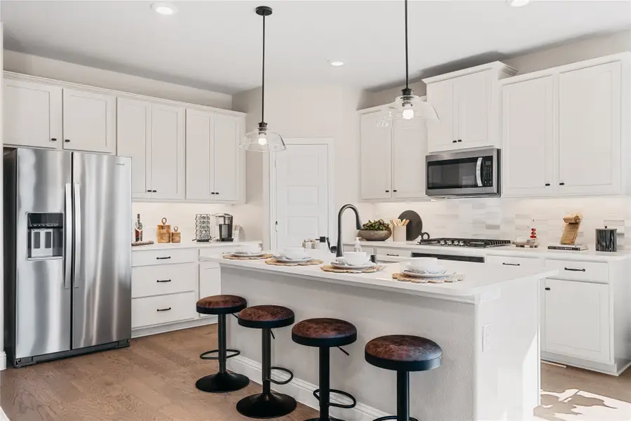 412 Breeds Hill Road, Little Elm, TX 75068 - Image #2