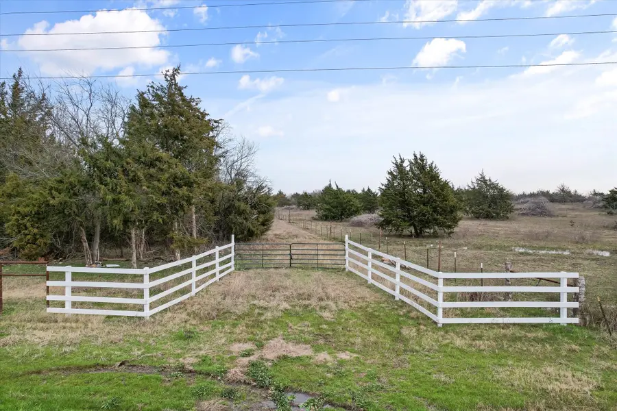 1846 Fm 55 Road, Barry, TX 75102 - Image #2