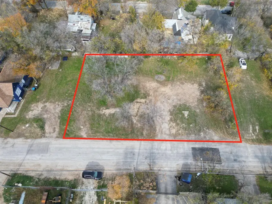 1211 E Bluff Street, Fort Worth, TX 76102 - Image #2