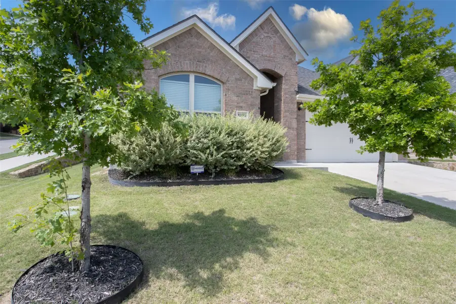 11880 Carlin Drive, Fort Worth, TX 76108 - Image #3