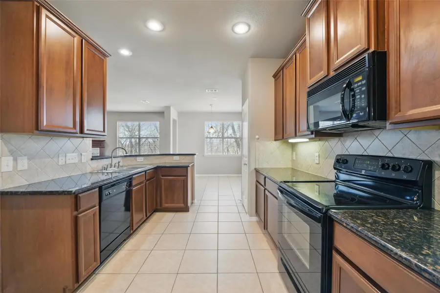 804 Starling Lane, Aubrey, TX 76227 - Image #3