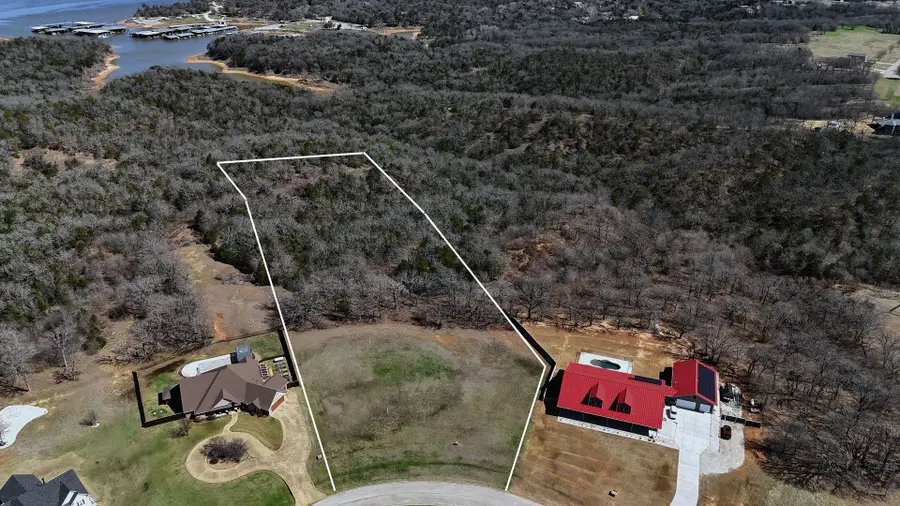 144 Texoma Bluffs Circle, Gordonville, TX 76245 - Image #3