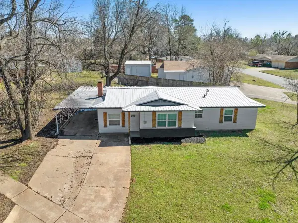 2430 Cypress Drive, Paris, TX 75460