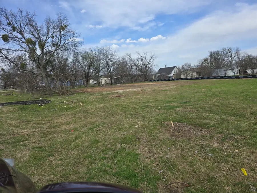 311 N Illinois Street, Celina, TX 75009 - #3