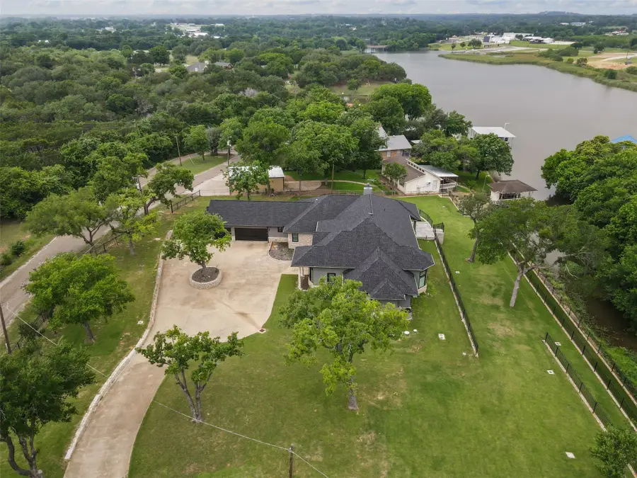 2100 Gene Court, Granbury, TX 76048 - Image #2