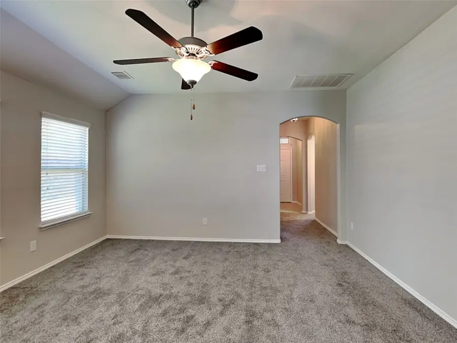 2424 Evening Stone Drive, Little Elm, TX 76227 - Image #2